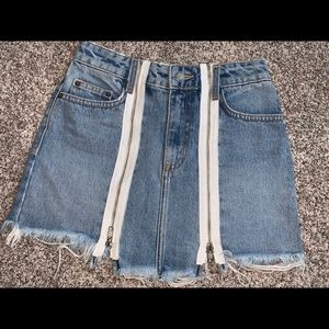 CARMAR DENIEM BLUE JEAN SKIRT